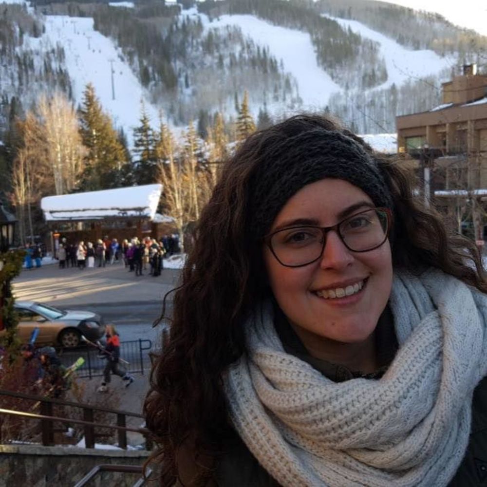 Meet your Posher, Raquel